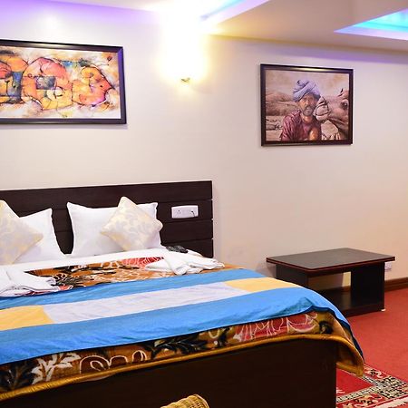 Golden Dolma Hotel Darjeeling  Exterior photo