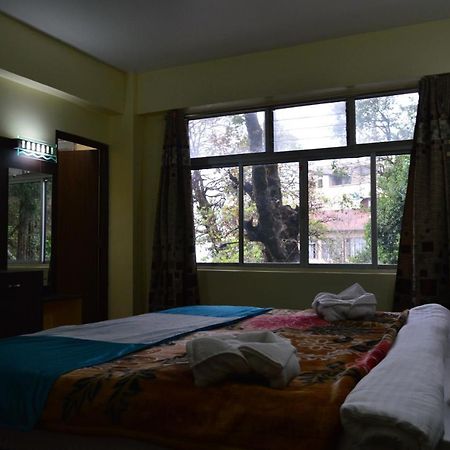 Golden Dolma Hotel Darjeeling  Exterior photo