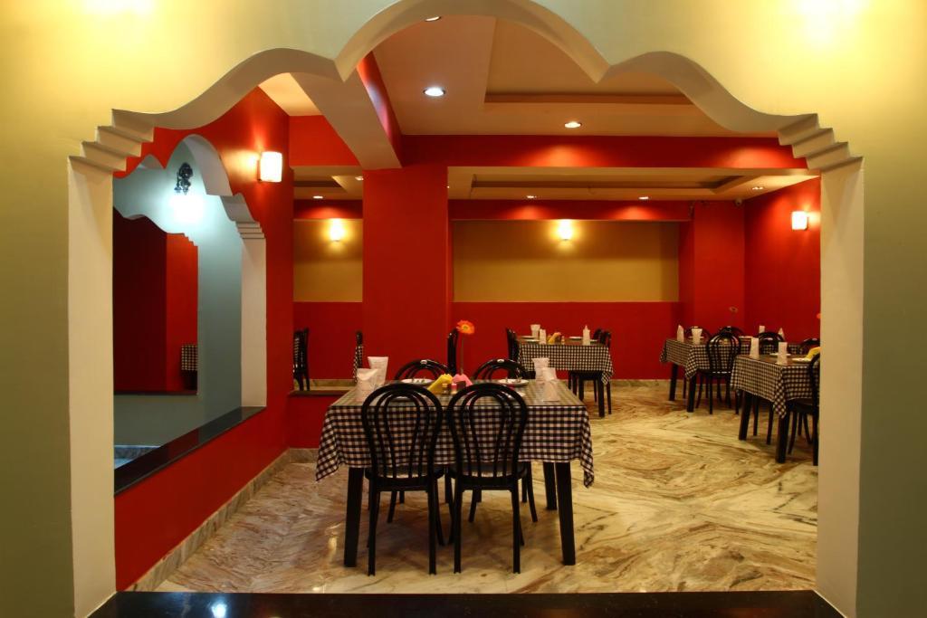 Golden Dolma Hotel Darjeeling  Room photo