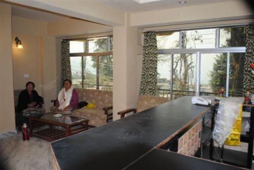 Golden Dolma Hotel Darjeeling  Exterior photo