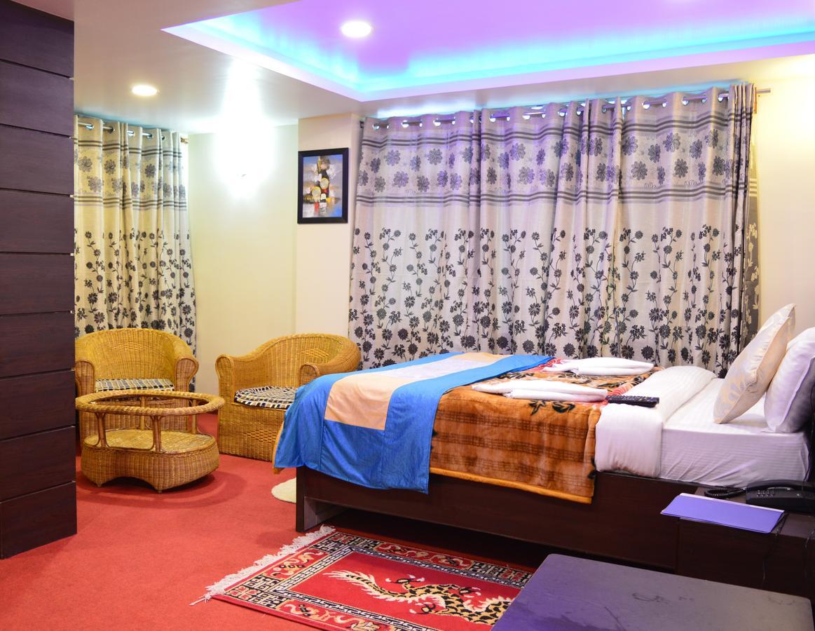 Golden Dolma Hotel Darjeeling  Exterior photo