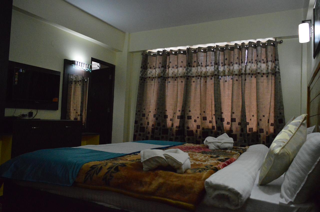Golden Dolma Hotel Darjeeling  Exterior photo